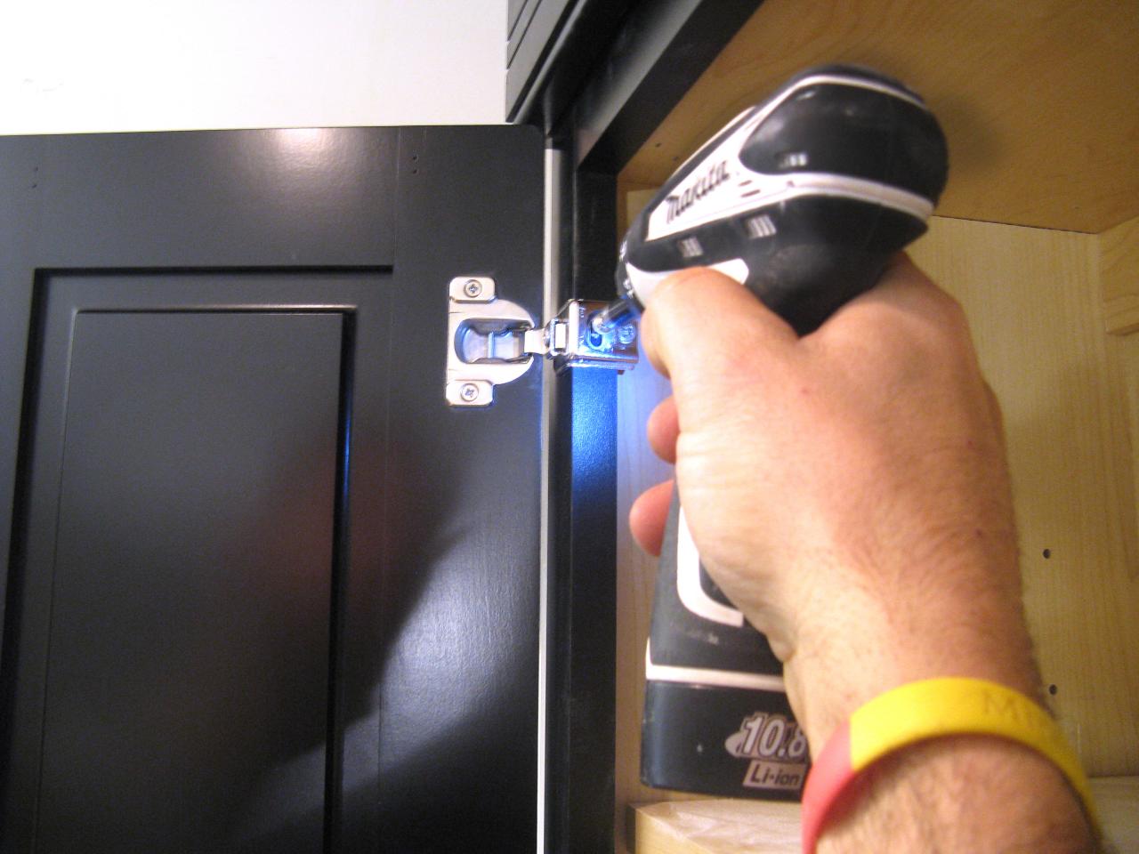 Diy Tips For Kitchen Cabinet Installs See It Do It